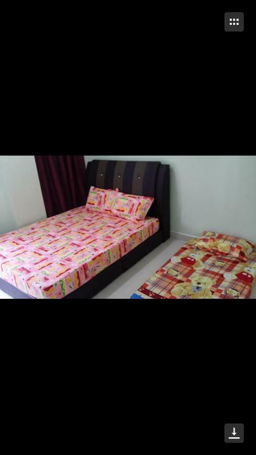 Coral Homestay Pekan Pangkor Exterior photo