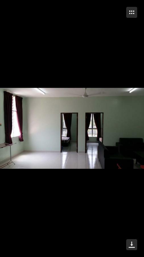 Coral Homestay Pekan Pangkor Exterior photo
